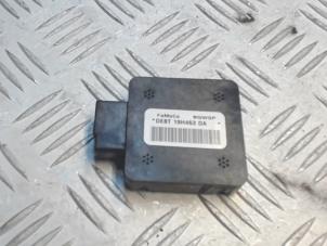Used GPS antenna Ford B-Max Price € 35,00 Margin scheme offered by Automaterialen Ronald Morien B.V.