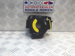 Usagé Rouleau airbag Ford B-Max Prix € 15,00 Règlement à la marge proposé par Automaterialen Ronald Morien B.V.