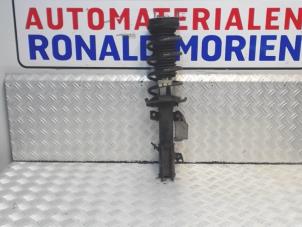 Gebrauchte Stoßdämpferstrebe rechts vorne Ford B-Max Preis € 65,00 Margenregelung angeboten von Automaterialen Ronald Morien B.V.