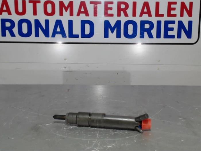 Usagé Injecteurs Volkswagen Divers Prix € 30,25 Prix TTC proposé par Automaterialen Ronald Morien B.V.