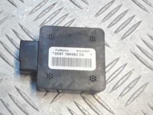 Usados Antena GPS Ford C-Max Precio € 35,00 Norma de margen ofrecido por Automaterialen Ronald Morien B.V.
