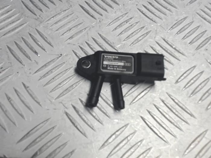 Used Particulate filter sensor Volvo V40 (MV) 2.0 D4 16V Price € 29,00 Margin scheme offered by Automaterialen Ronald Morien B.V.