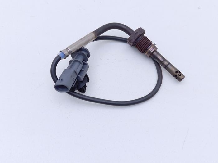 Usagé Sensor température d’échappement Volvo V40 (MV) 2.0 D4 16V Prix € 39,00 Règlement à la marge proposé par Automaterialen Ronald Morien B.V.