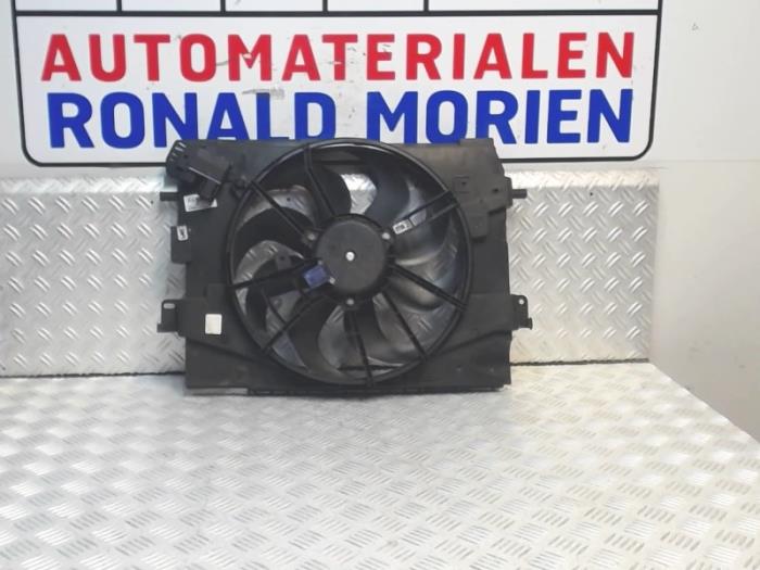 Renault Captur Cooling fans stock