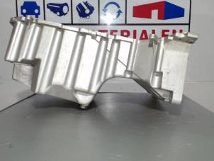 Ölwanne van een Volkswagen Touareg (7LA/7L6) 2.5 TDI R5 2010