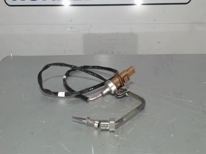 Neuf Sensor température d’échappement Volkswagen Passat Alltrack (3G5) 2.0 TDI BiTurbo 16V 4Motion Prix € 78,65 Prix TTC proposé par Automaterialen Ronald Morien B.V.