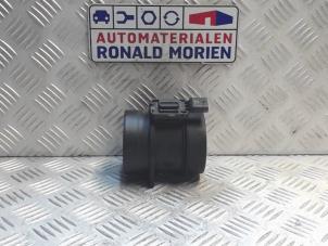 Gebrauchte Luftmassenmesser Mercedes A (W176) Preis € 19,00 Margenregelung angeboten von Automaterialen Ronald Morien B.V.