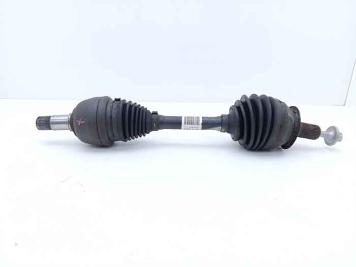 Gebrauchte Antriebswelle links vorne Mercedes A (W176) 2.2 A-200 CDI, A-200d 16V 4-Matic Preis € 44,00 Margenregelung angeboten von Automaterialen Ronald Morien B.V.