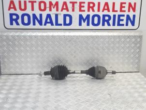 Usagé Cardan gauche (transmission) Mercedes A (W176) Prix € 125,00 Règlement à la marge proposé par Automaterialen Ronald Morien B.V.