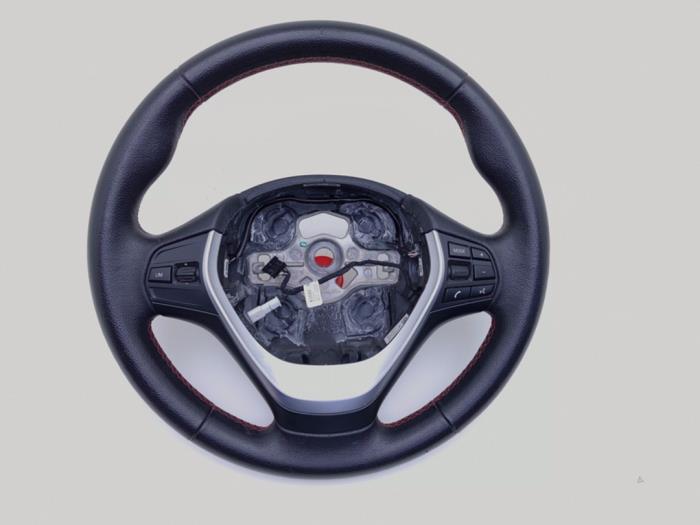 Gebrauchte Lenkrad BMW 1 serie (F20) 120d 2.0 16V Preis € 79,00 Margenregelung angeboten von Automaterialen Ronald Morien B.V.