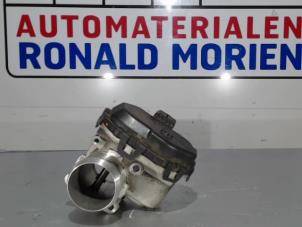 Usagé Boîtier accélérateur Ford Mondeo V 1.5 TDCi Prix € 49,00 Règlement à la marge proposé par Automaterialen Ronald Morien B.V.