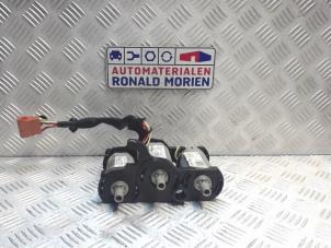 Used Seat motor Peugeot 407 SW (6E) 2.0 HDiF 16V Price € 55,00 Margin scheme offered by Automaterialen Ronald Morien B.V.