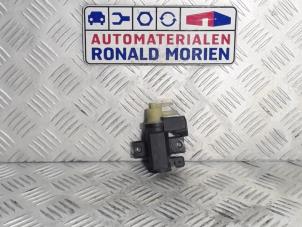 Usados Válvula de sobrepresión turbo Mercedes Citan (415.6) Precio € 25,00 Norma de margen ofrecido por Automaterialen Ronald Morien B.V.