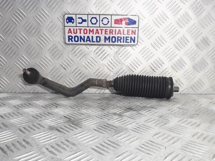 Tie rod, right from a Nissan Qashqai (J11) 1.6 dCi 2016