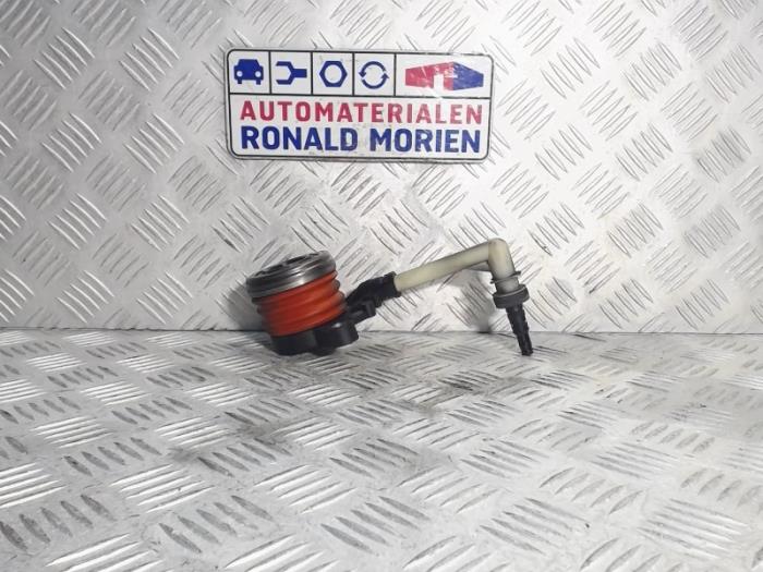 Begagnade Trycklager Nissan Qashqai (J11) 1.6 dCi Pris € 49,00 Marginaltabell erbjuds av Automaterialen Ronald Morien B.V.