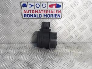 Used Air mass meter Volkswagen Crafter 2.5 TDI 30/32/35/46/50 Price € 9,99 Margin scheme offered by Automaterialen Ronald Morien B.V.