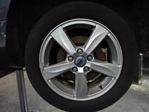 Used Sport rims set + tires Volvo V40 (MV) 1.6 D2 Price € 295,00 Margin scheme offered by Automaterialen Ronald Morien B.V.