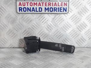 Używane Przelacznik wycieraczki Opel Karl 1.0 12V Cena € 19,00 Procedura marży oferowane przez Automaterialen Ronald Morien B.V.