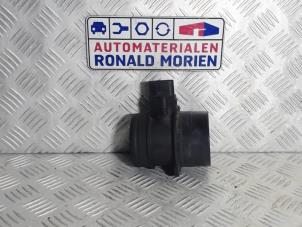 Begagnade Luftmassemätare Volkswagen Transporter T5 2.5 TDi Pris € 9,90 Marginaltabell erbjuds av Automaterialen Ronald Morien B.V.