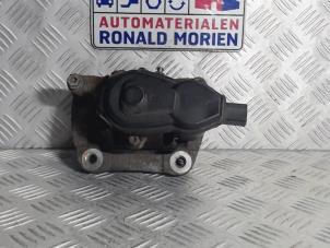 Used Rear brake calliper, left Landrover Range Rover Evoque (LVJ/LVS) 2.2 SD4 16V Price € 125,00 Margin scheme offered by Automaterialen Ronald Morien B.V.