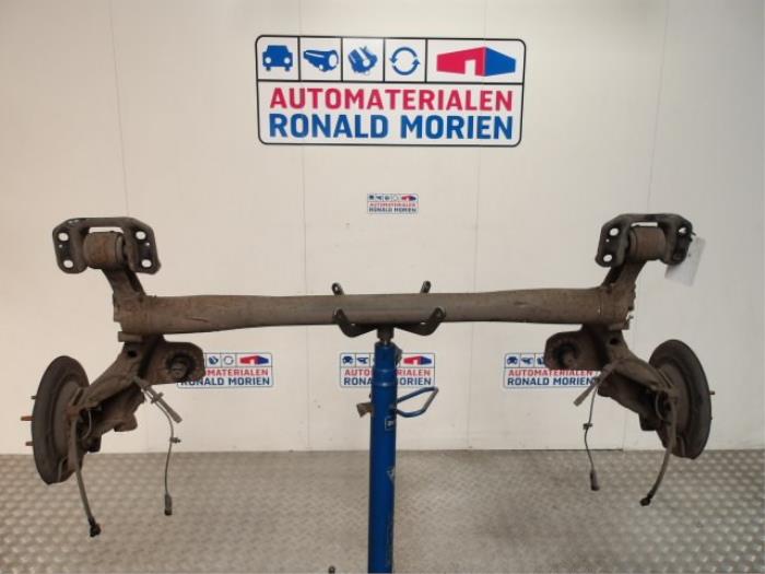 Gebrauchte Hinterachse Vorderradantrieb Opel Astra J Sports Tourer (PD8/PE8/PF8) 1.7 CDTi 16V Preis € 95,00 Margenregelung angeboten von Automaterialen Ronald Morien B.V.
