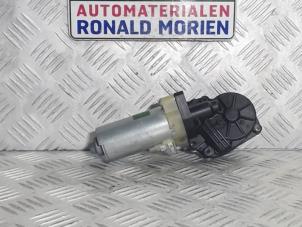 Gebrauchte Sitzmotor Volvo V40 (MV) 1.5 T3 16V Geartronic Preis € 45,00 Margenregelung angeboten von Automaterialen Ronald Morien B.V.