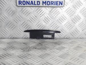 Usagé Affichage intérieur Mercedes A (W176) 2.2 A-220 d 16V Prix € 35,00 Règlement à la marge proposé par Automaterialen Ronald Morien B.V.