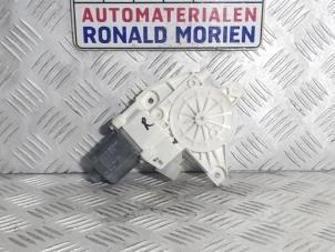 Used Door window motor Mercedes A (W176) 2.2 A-220 d 16V Price € 25,00 Margin scheme offered by Automaterialen Ronald Morien B.V.