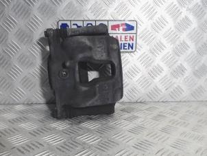 Used Front brake calliper, right Mercedes A (W176) 2.2 A-220 d 16V Price € 49,00 Margin scheme offered by Automaterialen Ronald Morien B.V.