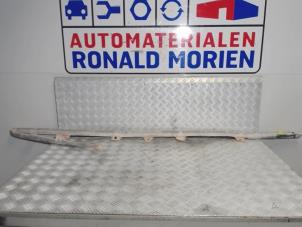 Usagé Airbag plafond gauche Audi A4 Prix € 75,00 Règlement à la marge proposé par Automaterialen Ronald Morien B.V.