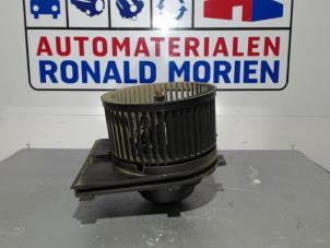 Usados Motor de ventilador de calefactor Volkswagen Golf IV (1J1) 1.6 Precio € 15,00 Norma de margen ofrecido por Automaterialen Ronald Morien B.V.