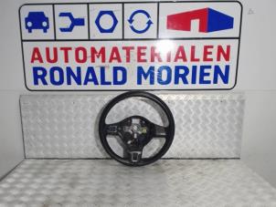Usagé Volant Volkswagen Polo V (6R) 1.2 TDI 12V BlueMotion Prix € 95,00 Règlement à la marge proposé par Automaterialen Ronald Morien B.V.