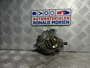 Usados Bomba de vacío (Gasolina) Audi A4 Precio € 95,00 Norma de margen ofrecido por Automaterialen Ronald Morien B.V.