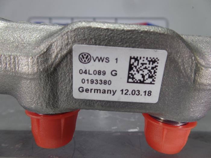 Distribuidor de combustible de un Volkswagen Sharan (7N) 2.0 TDI 16V 2018