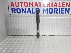 Usados Amortiguador izquierda detrás Opel Meriva Precio € 35,00 Norma de margen ofrecido por Automaterialen Ronald Morien B.V.