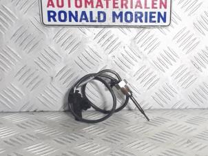 Usagé Sensor température d’échappement Opel Mokka/Mokka X 1.6 CDTI 16V 4x2 Prix € 45,00 Règlement à la marge proposé par Automaterialen Ronald Morien B.V.