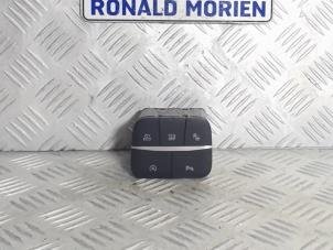 Used Switch Ford Fiesta 7 Price € 25,00 Margin scheme offered by Automaterialen Ronald Morien B.V.