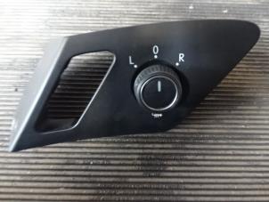 Usados Interruptor de retrovisor Volkswagen Golf VII (AUA) 1.6 TDI BlueMotion 16V Precio € 15,00 Norma de margen ofrecido por Automaterialen Ronald Morien B.V.