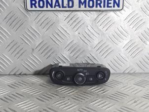 Usagé Commutateur lumière Opel Insignia Grand Sport 1.6 CDTI 16V 136 Prix € 39,00 Règlement à la marge proposé par Automaterialen Ronald Morien B.V.