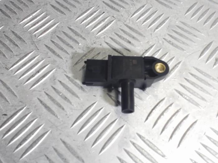 Begagnade Partikelfiltersensor Opel Astra J Sports Tourer (PD8/PE8/PF8) 1.7 CDTi 16V Pris € 25,00 Marginaltabell erbjuds av Automaterialen Ronald Morien B.V.