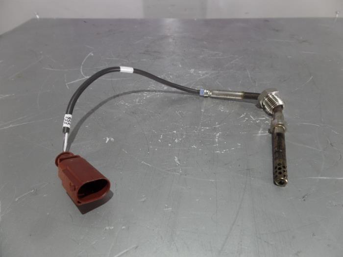 Gebrauchte Auspuff Temperatursensor Volkswagen Touareg (7PA/PH) 3.0 TDI V6 24V Preis € 90,75 Mit Mehrwertsteuer angeboten von Automaterialen Ronald Morien B.V.