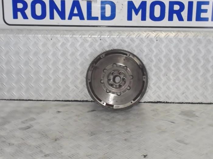 Used Flywheel Skoda Octavia Combi (1Z5) 1.6 TDI Greenline Price € 195,00 Margin scheme offered by Automaterialen Ronald Morien B.V.