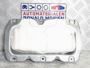 Usagé Airbag droite (tableau de bord) Ford Fiesta Prix € 49,00 Règlement à la marge proposé par Automaterialen Ronald Morien B.V.