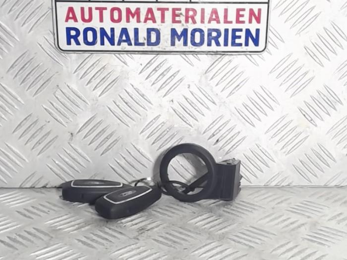 Używane Modul immobilizera Ford B-Max (JK8) 1.0 EcoBoost 12V 125 Cena € 50,00 Procedura marży oferowane przez Automaterialen Ronald Morien B.V.