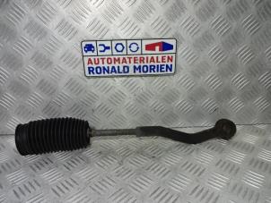 Used Tie rod, right Renault Captur (2R) 1.5 Energy dCi 110 FAP Price € 35,00 Margin scheme offered by Automaterialen Ronald Morien B.V.