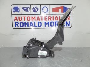 Used Accelerator pedal Volkswagen Transporter T5 1.9 TDi Price € 9,99 Margin scheme offered by Automaterialen Ronald Morien B.V.