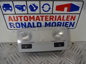 Usagé Eclairage intérieur arrière Opel Crossland/Crossland X 1.2 12V Prix € 10,00 Règlement à la marge proposé par Automaterialen Ronald Morien B.V.