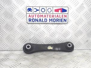 Usagé Bras de suspension bas arrière gauche Volvo XC60 I (DZ) 2.0 T5 16V Prix € 15,00 Règlement à la marge proposé par Automaterialen Ronald Morien B.V.