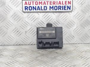 Usagé Module confort Audi Q7 (4LB) 4.2 TDI V8 32V Tiptronic Prix € 49,00 Règlement à la marge proposé par Automaterialen Ronald Morien B.V.