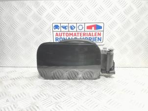 Used Tank cap cover BMW 3 serie Touring (F31) 318i 1.5 TwinPower Turbo 12V Price € 29,00 Margin scheme offered by Automaterialen Ronald Morien B.V.